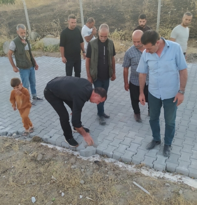 Döğer (Dıbne) Köyünde Kilitli Parke çalışması